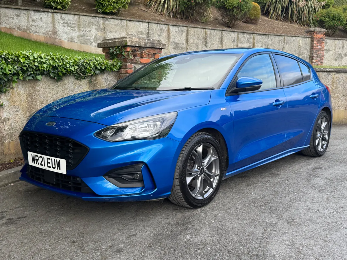 Ford Focus 2021 - Image 1