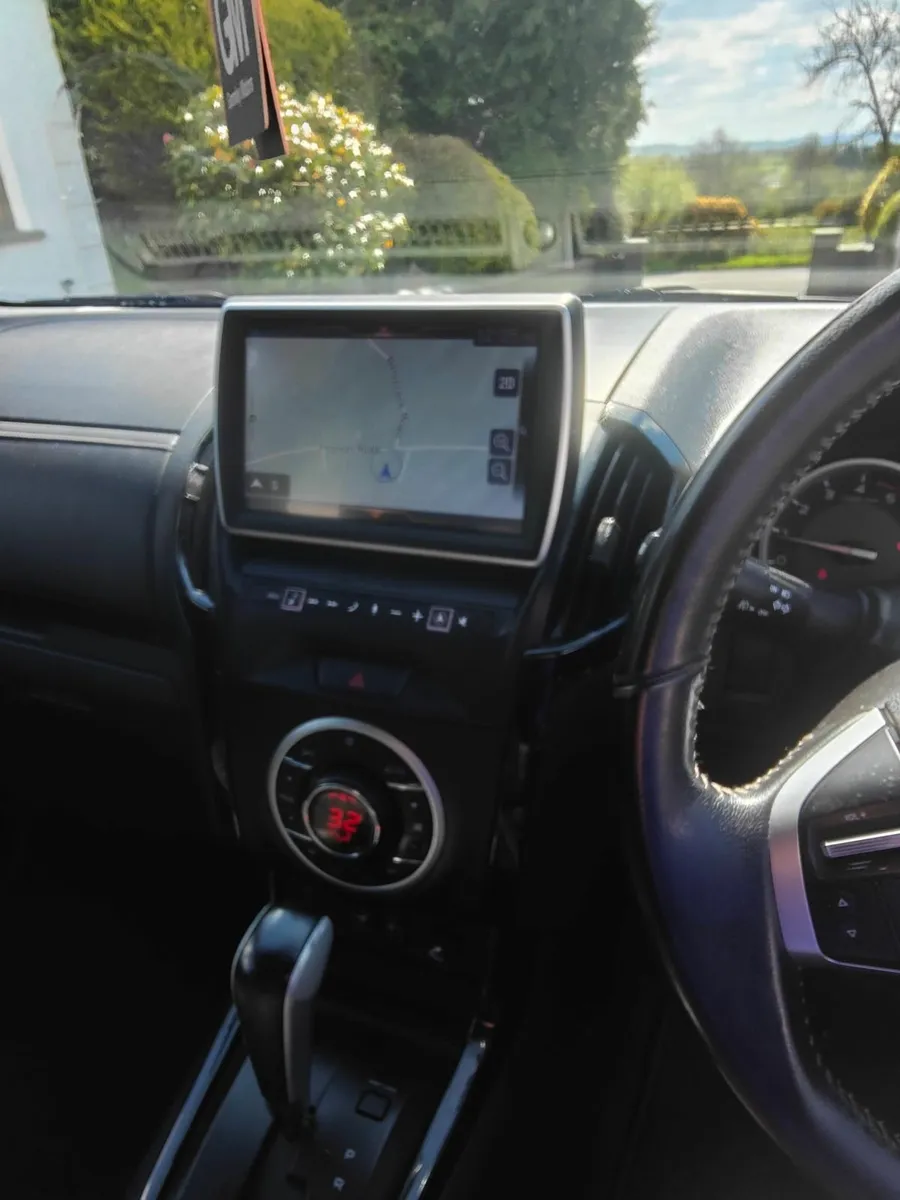 Isuzu D-Max 2019 - Image 4