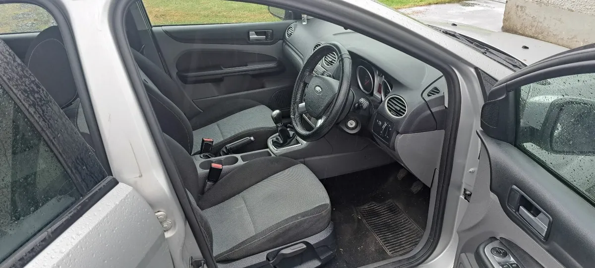 Ford Focus 2010 1.6TDCi - Image 3