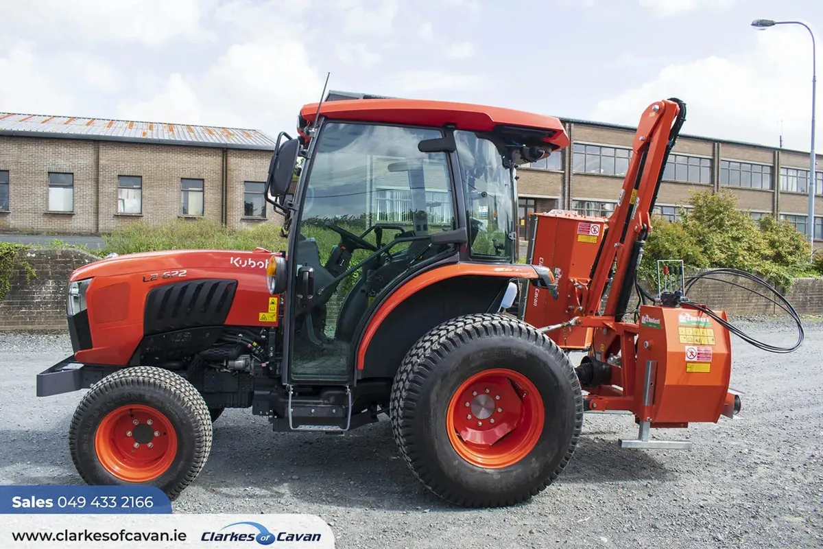 New Kubota L2622 Compact Tractor - Image 4