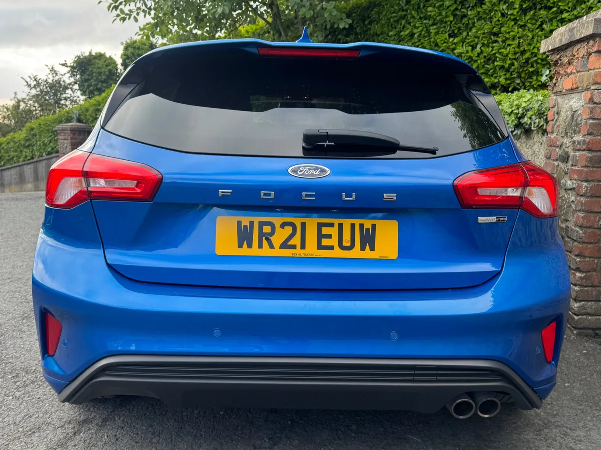 Ford Focus 2021 - Image 4