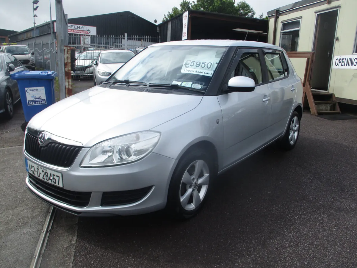 Skoda Fabia 2014 GREAT STARTER CAR. - Image 3