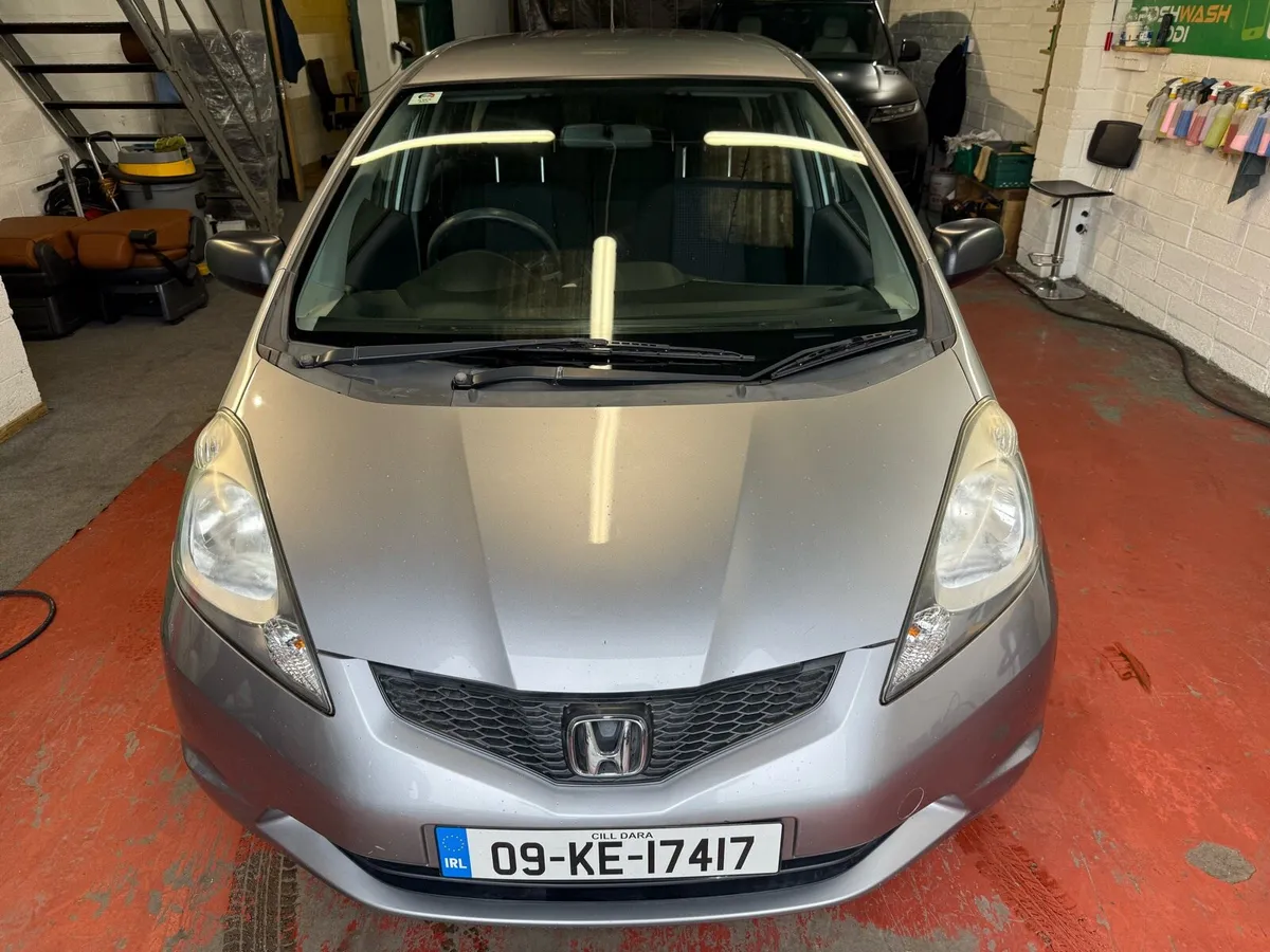 2009 Honda Jazz NCT 01/26 - Image 3
