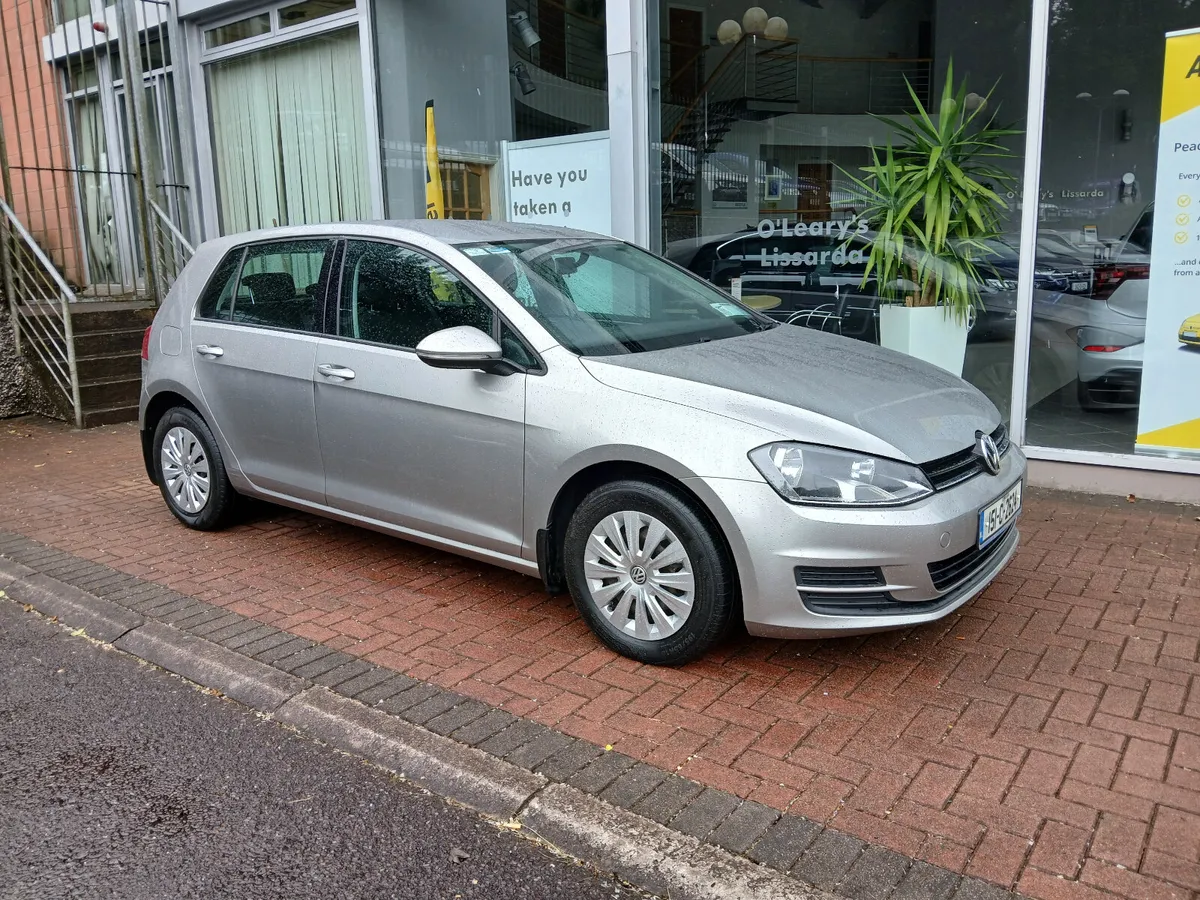 2015 Golf 1.6 TDi 5Dr Trend 110Bhp, 1 owner. - Image 3