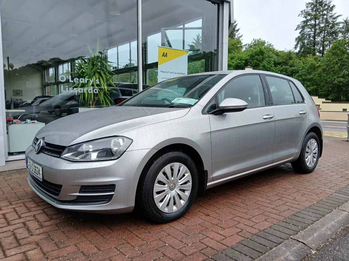 2015 Golf 1.6 TDi 5Dr Trend 110Bhp, 1 owner. - Image 2