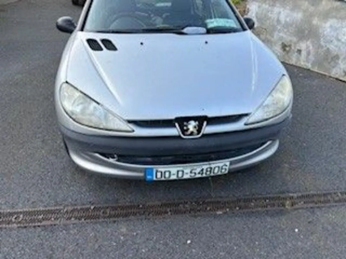 Breaking car - Image 3