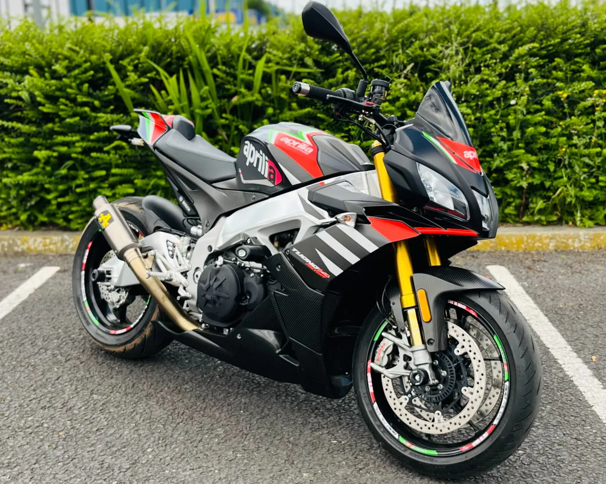 APRILIA TUONO V4 1100 FACTORY + EXTRAS - Image 2