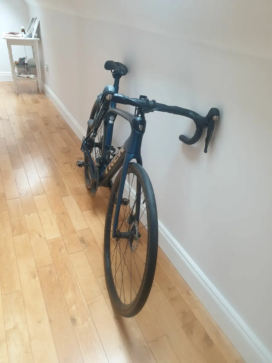 Trek Domane SL 6 Gen 4 (54cm) - Image 2