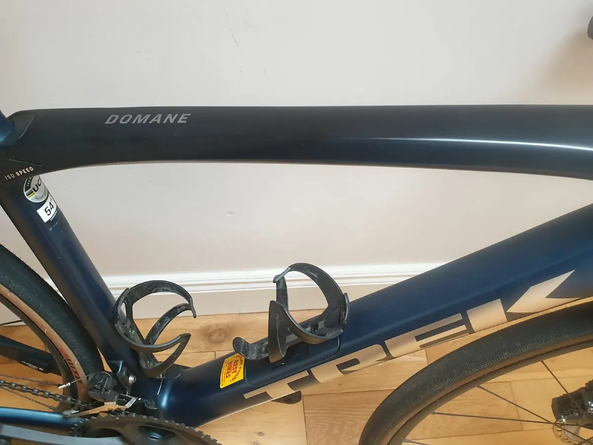 Trek Domane SL 6 Gen 4 (54cm) - Image 3