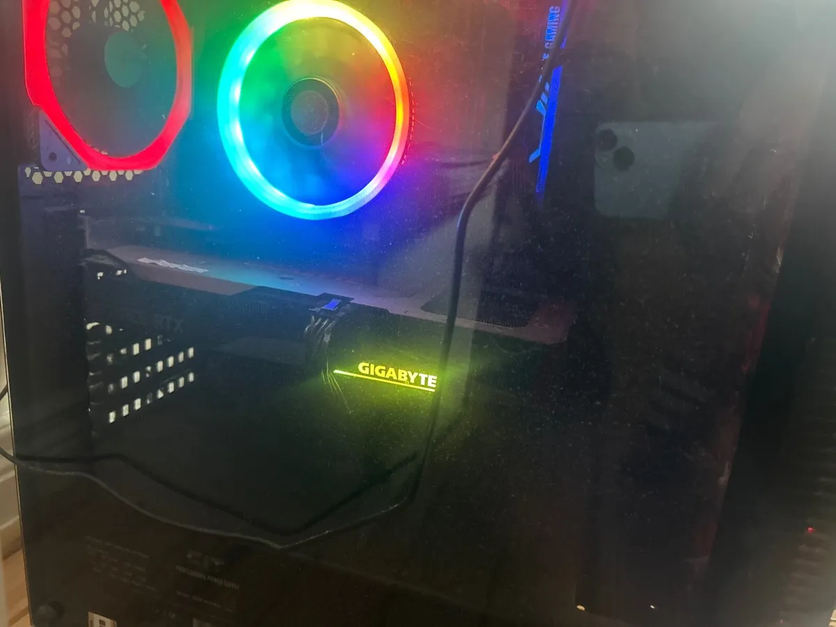 Gaming Computer (with desk keyboard mouse monitor) - Image 3