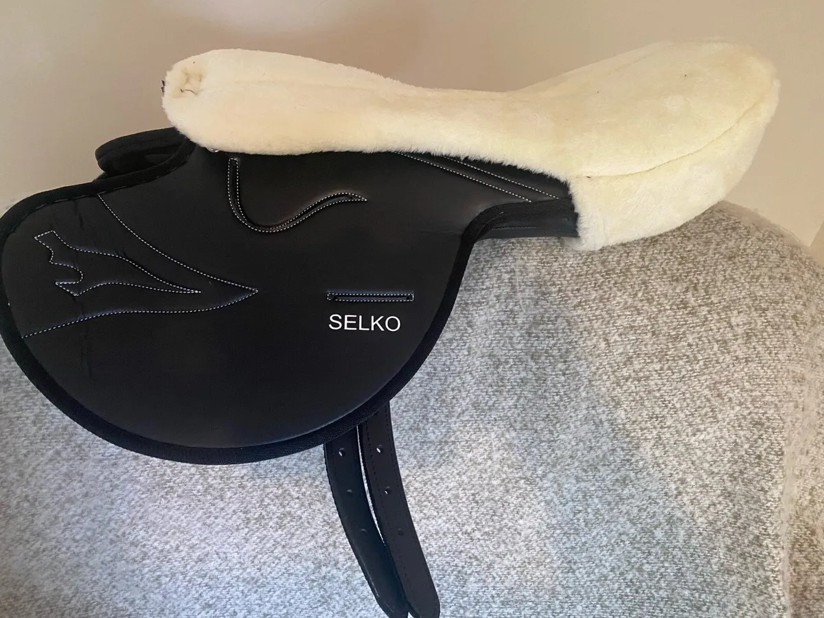 Race exercise saddles - Image 3