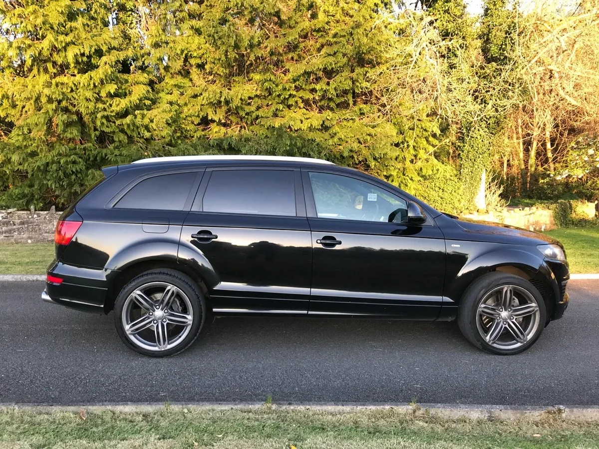 Audi Q7 Crew cab, 3.0 TDI V6 - Image 1