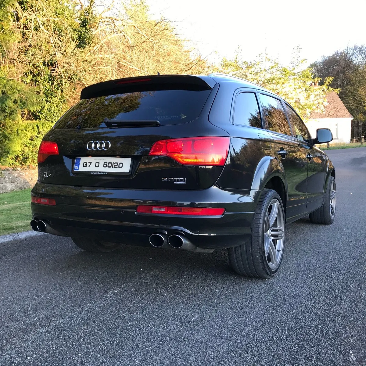 Audi Q7 Crew cab, 3.0 TDI V6 - Image 4