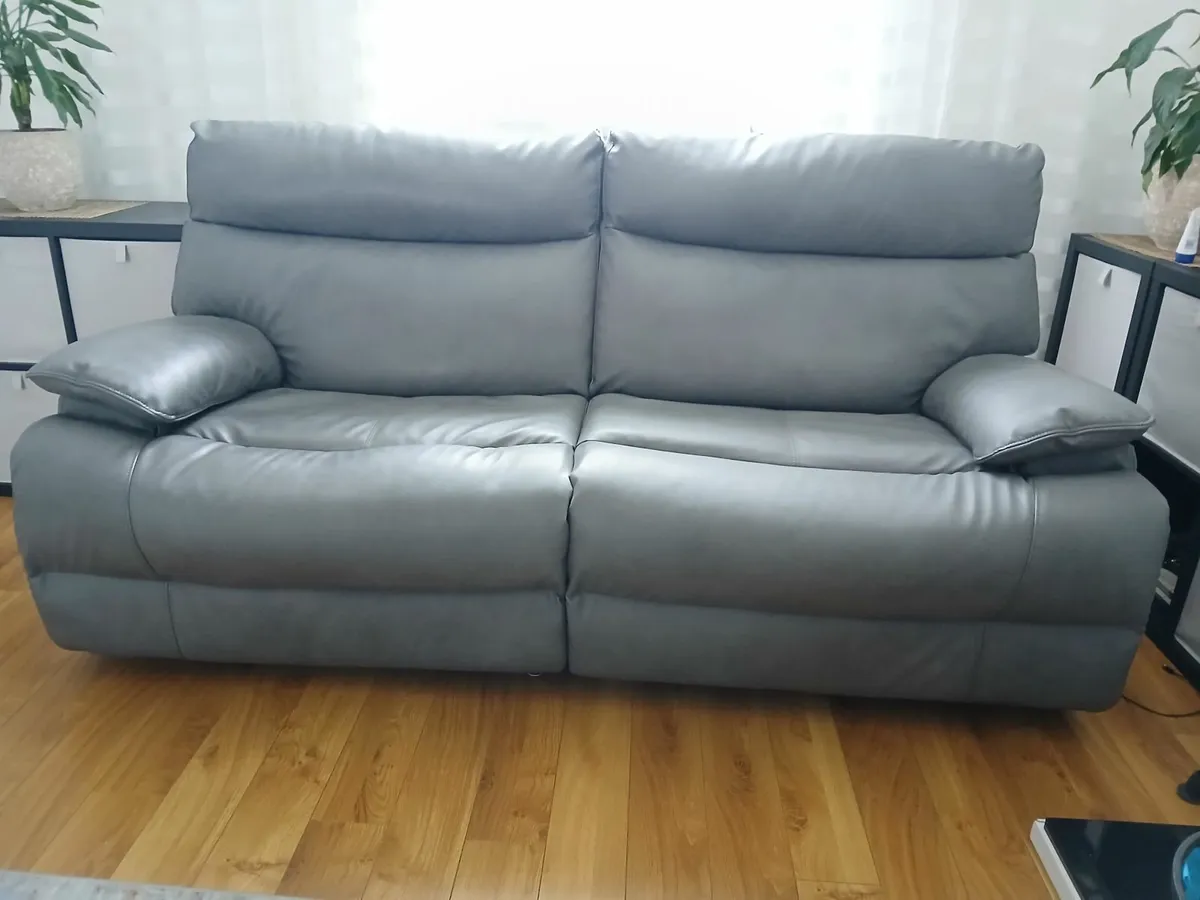 Sofa recliner - Image 3
