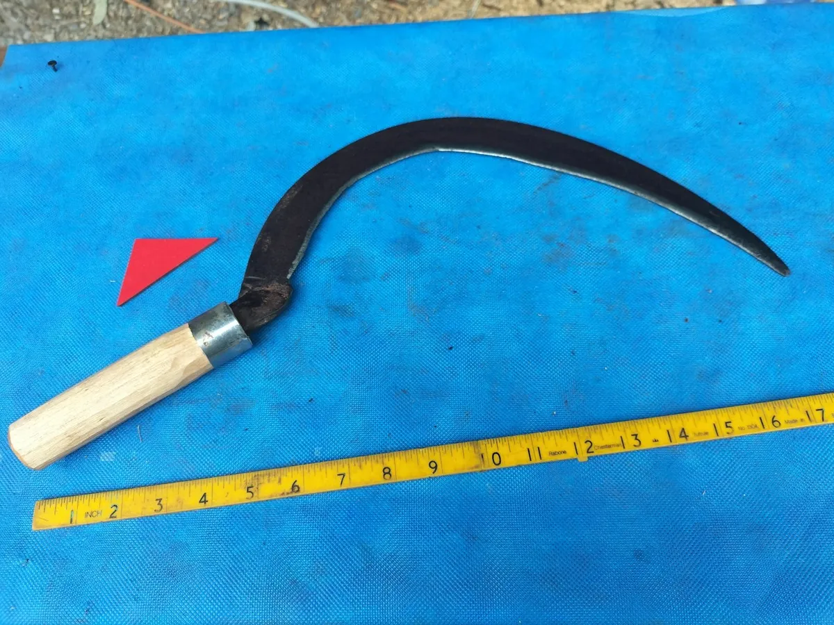 Grass Hook - Image 1