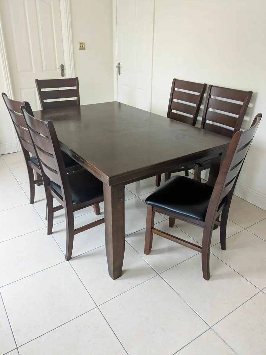 Dining Table and 6 chairs - Image 3