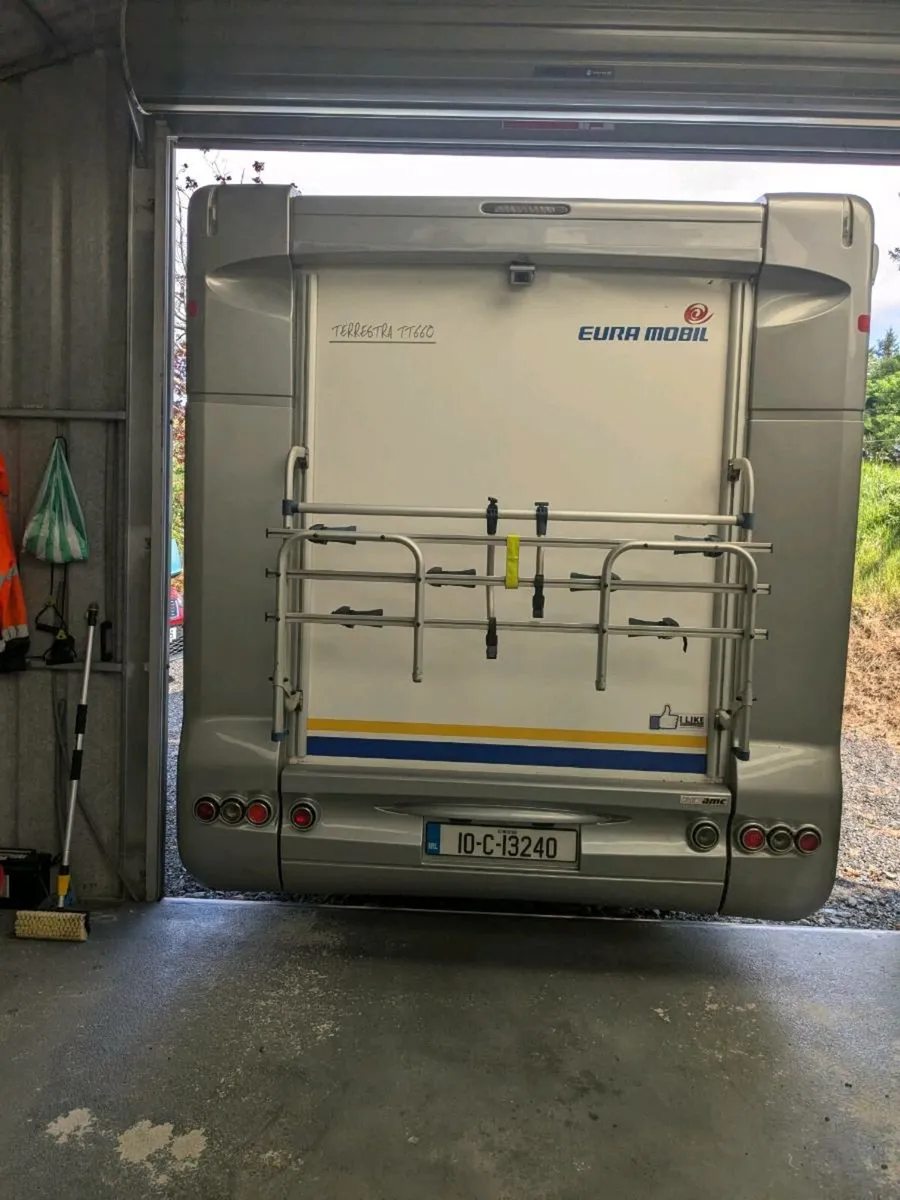 Euro mobile camper van - Image 2