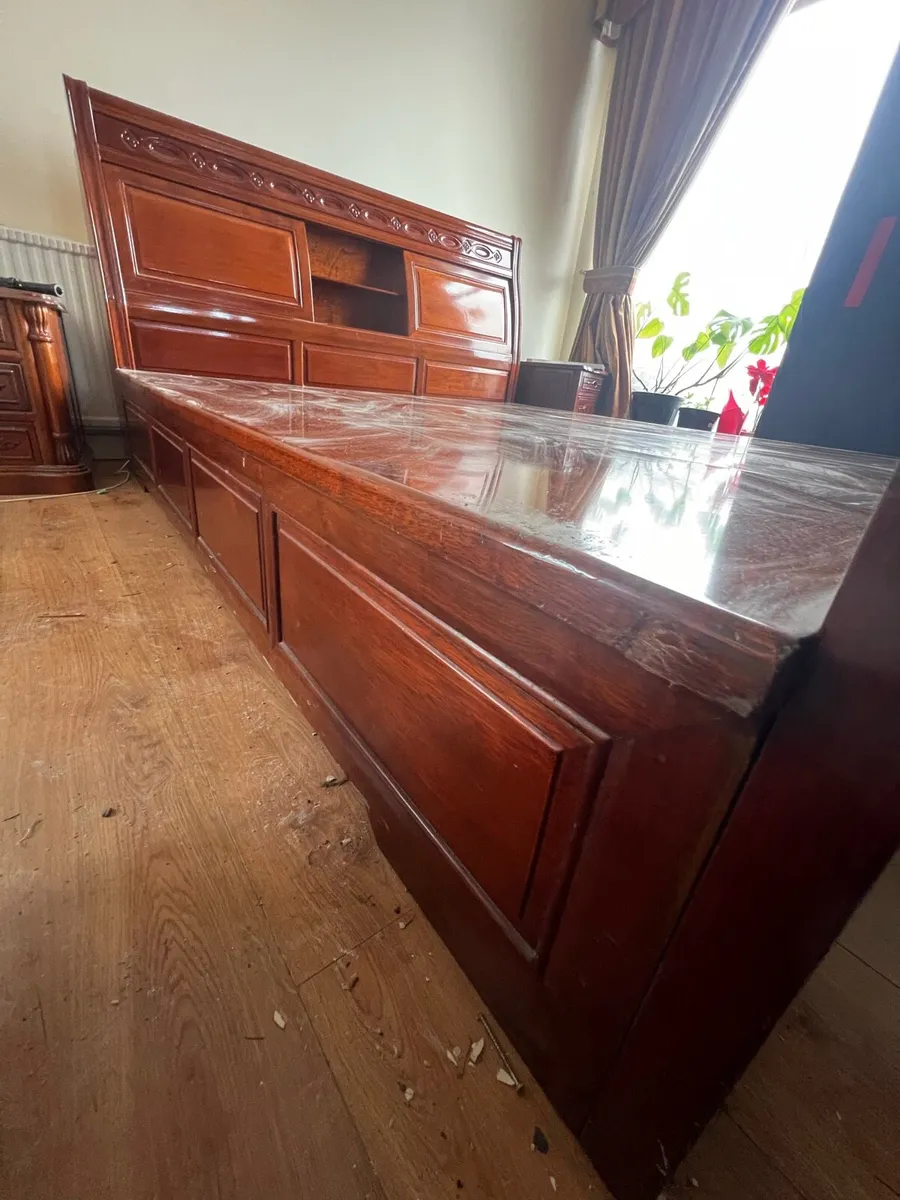 Solid SUPER KING size bed frame - Image 2
