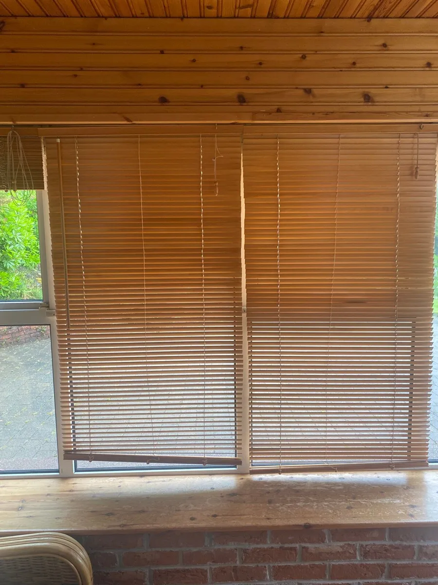 Blinds - Image 1