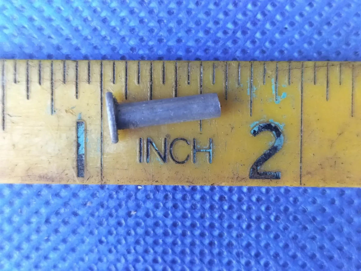 100 Flat head Rivets - Image 4