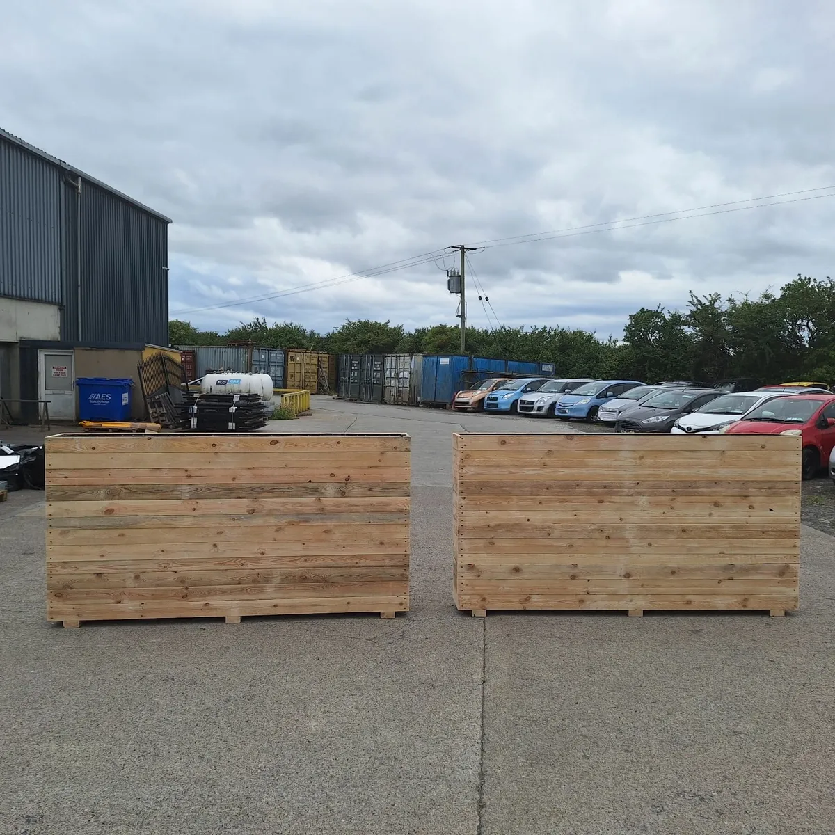 Custom Garden Planters - Image 4