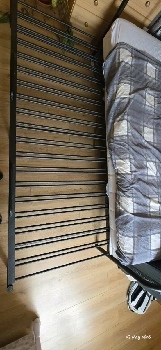 Double sofa bed - Image 2