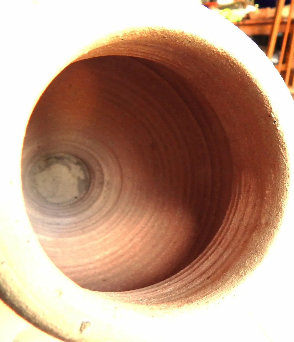 Hand Made Terracotta Urn - Image 4