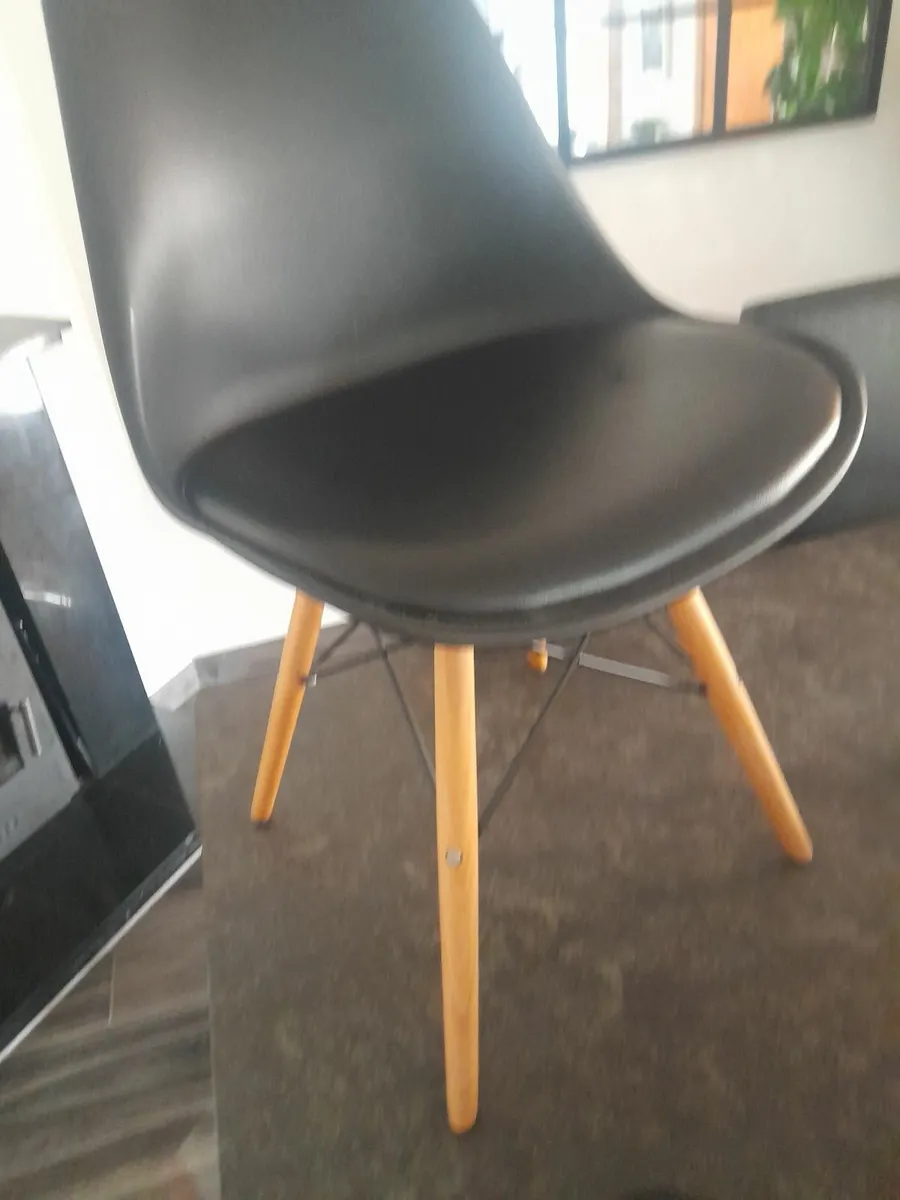Black chair