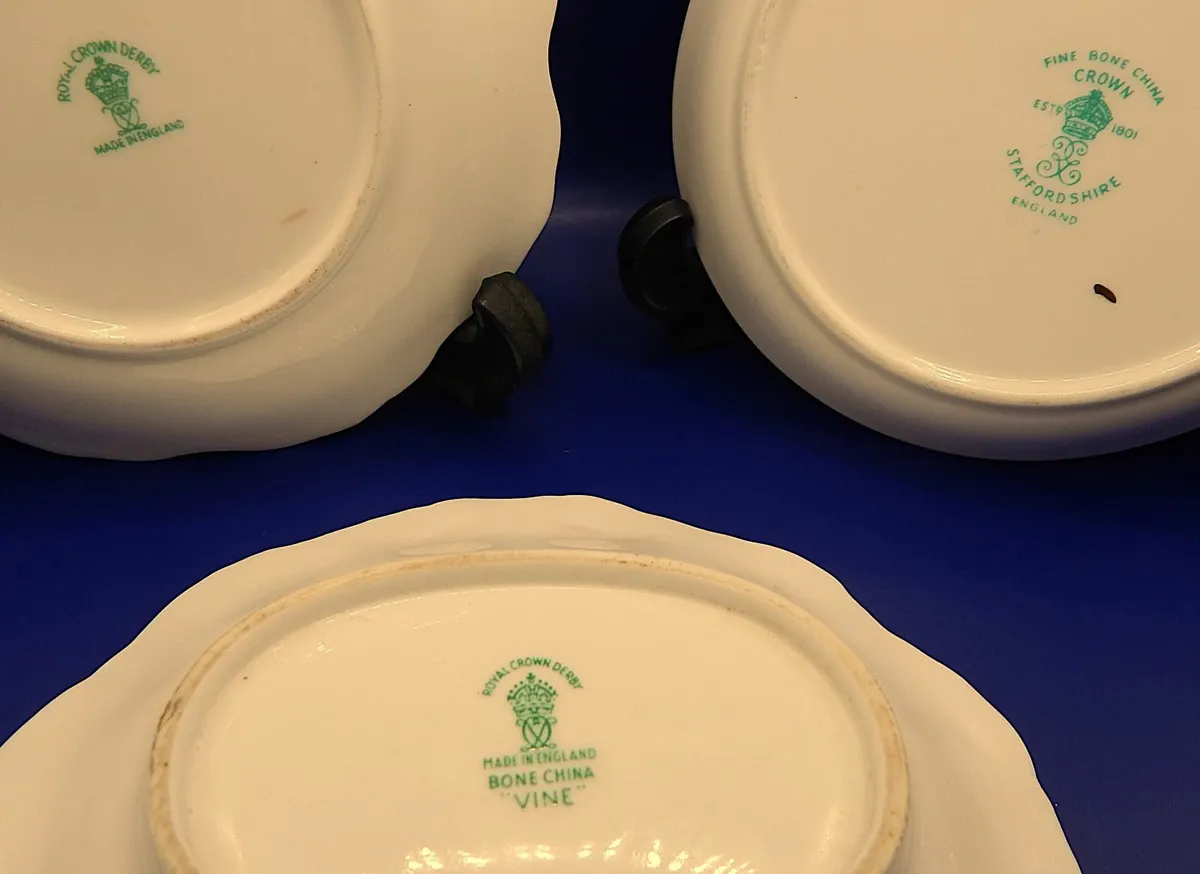Selection of 5 Crown Derby & Worcester Pin Dishes - Image 3