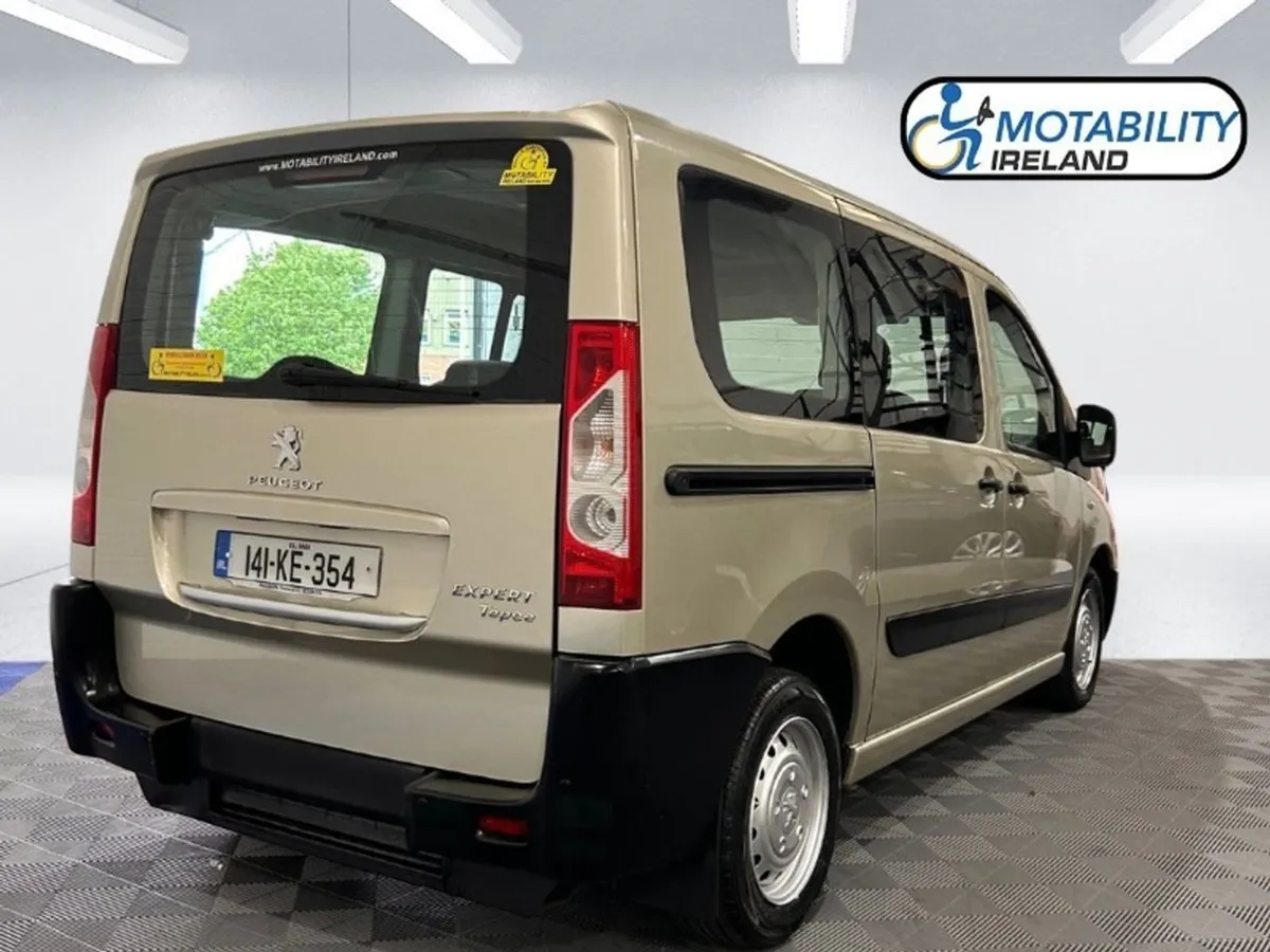 Peugeot Expert Wheelchair Accessible - Image 2