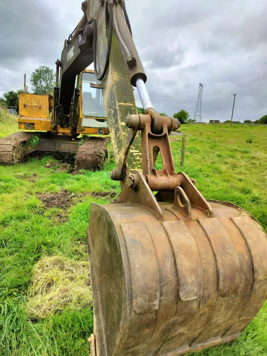 Digger Hymac 141Servo control. - Image 4