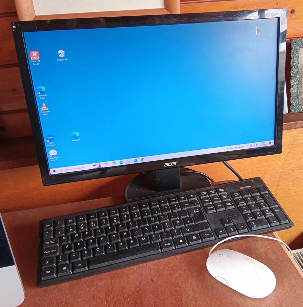 Windows 10 PC - Image 1