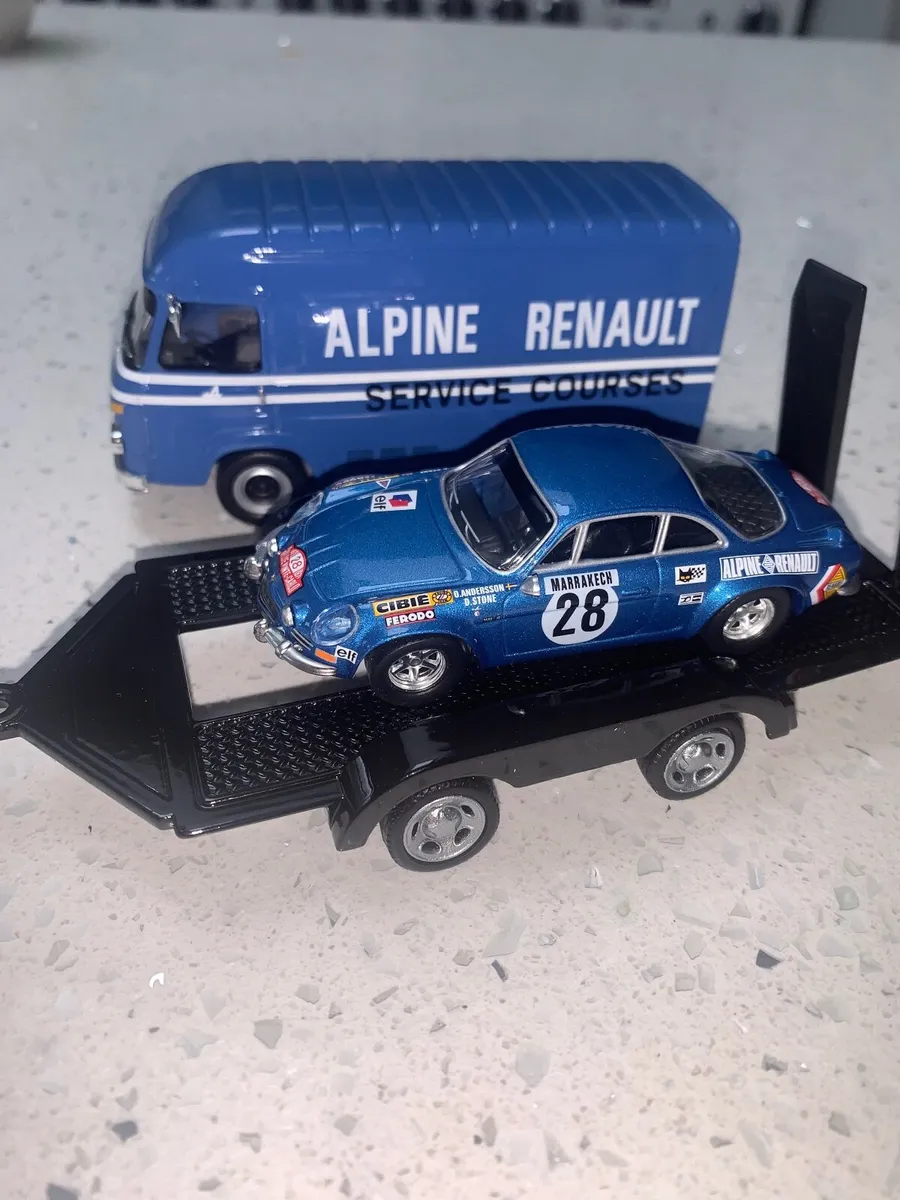 Renault alpine Wrc rally set diecast - Image 4