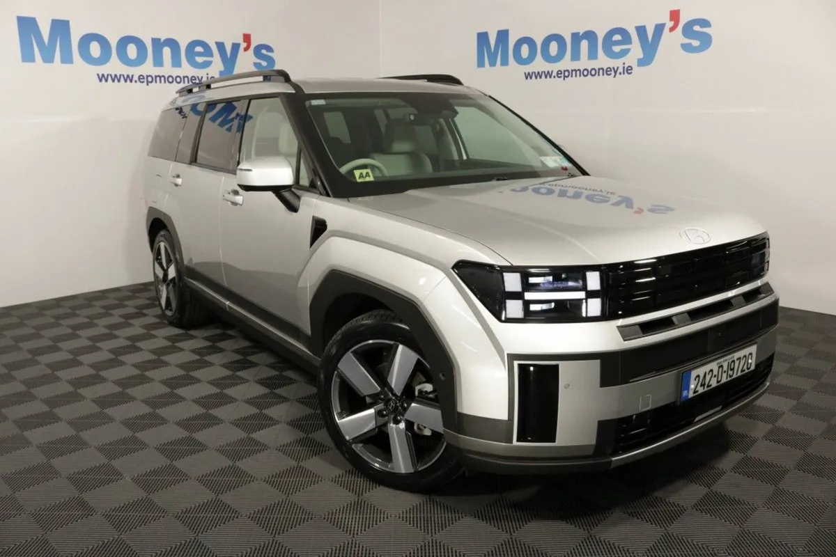 Hyundai Santa Fe Premium Plug IN Hybrid 1.6l Auto - Image 1
