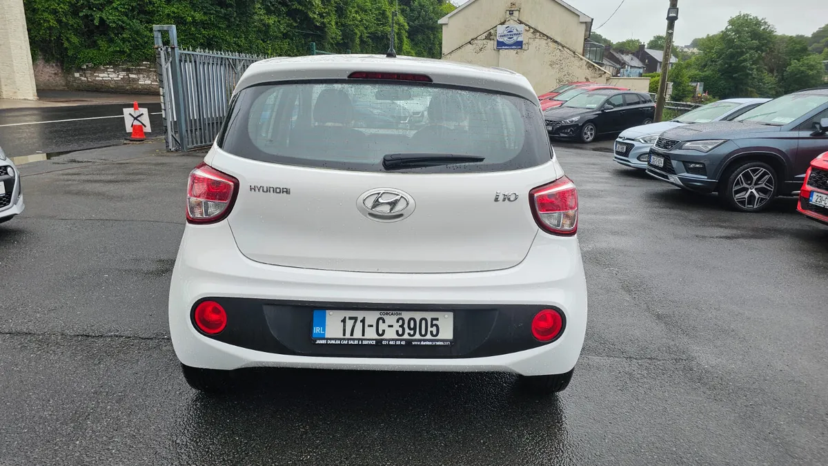 Hyundai i10 2017 ONLY 75K KM - Image 4
