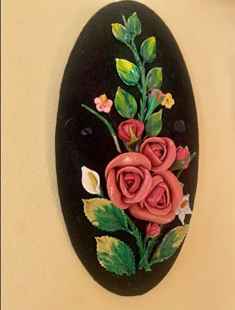 Vintage Italian 1950s Capodimonte Wall Plaque - Image 3