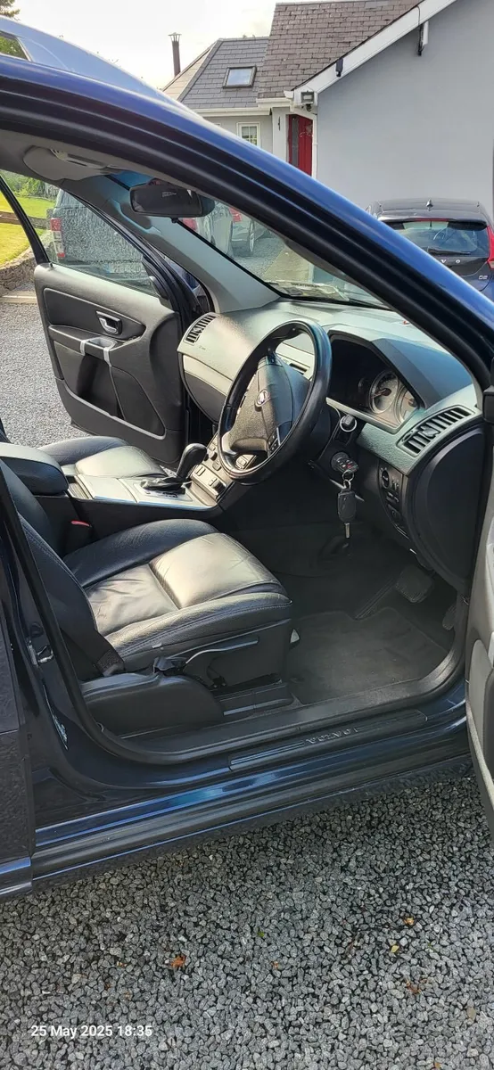 Volvo XC90 2014 - Image 4