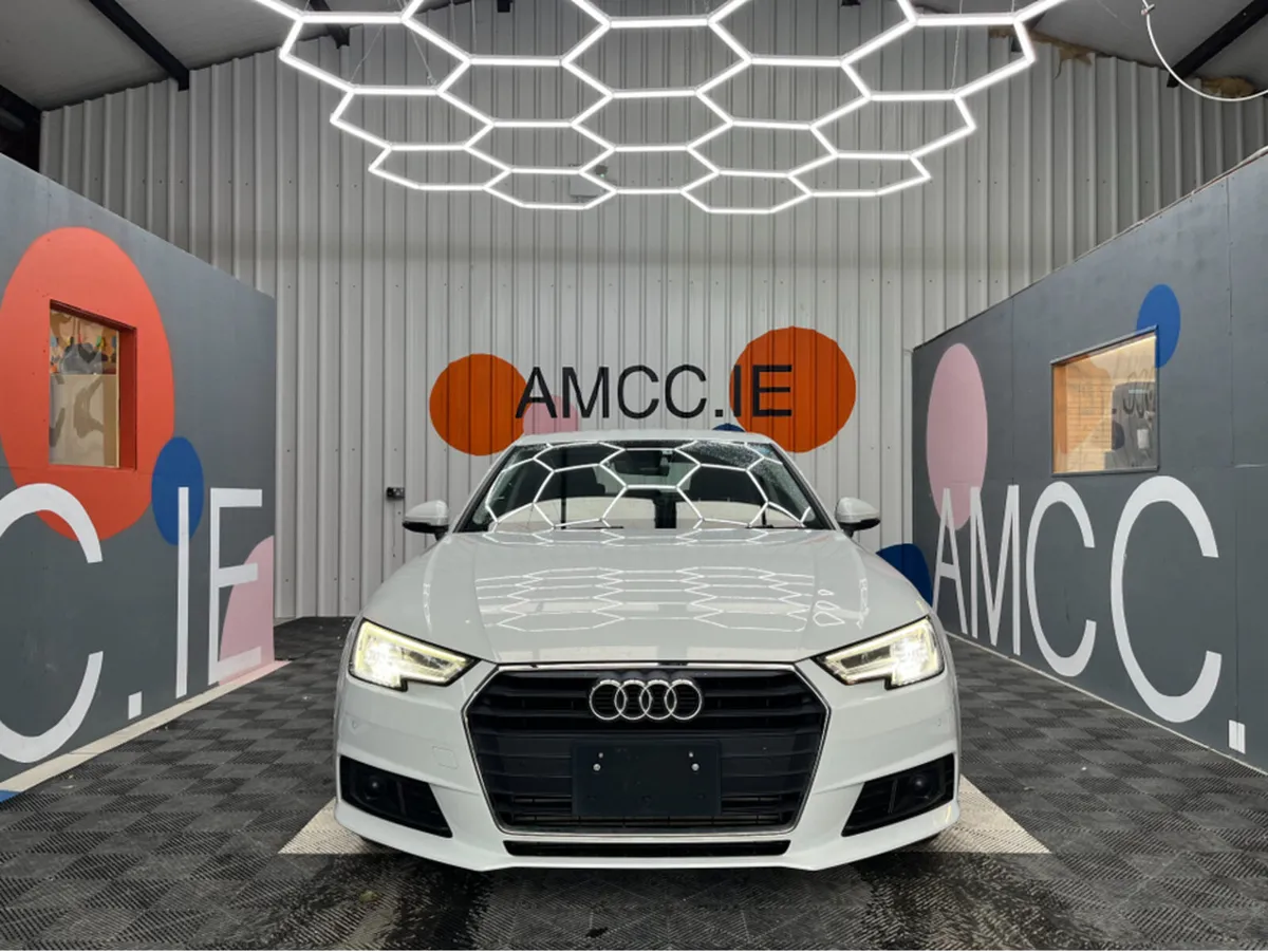 Audi A4 AUDI A4 AUTOMATIC 2.0 TFSI / 56k KMs / HEA - Image 2