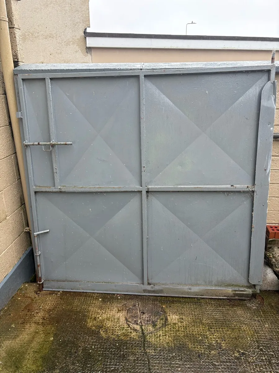 Gate To Suit 9 Foot Opening - Image 1