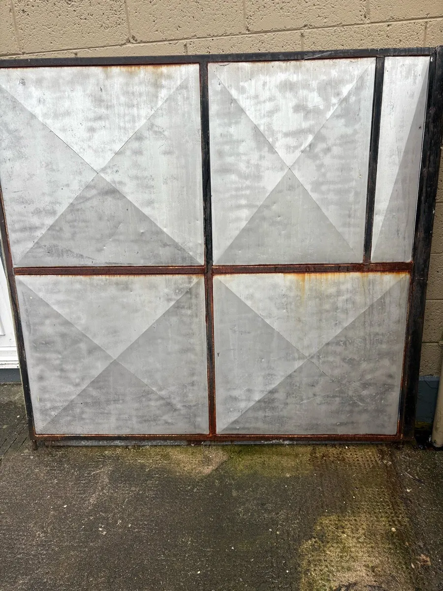 Gate To Suit 9 Foot Opening - Image 3