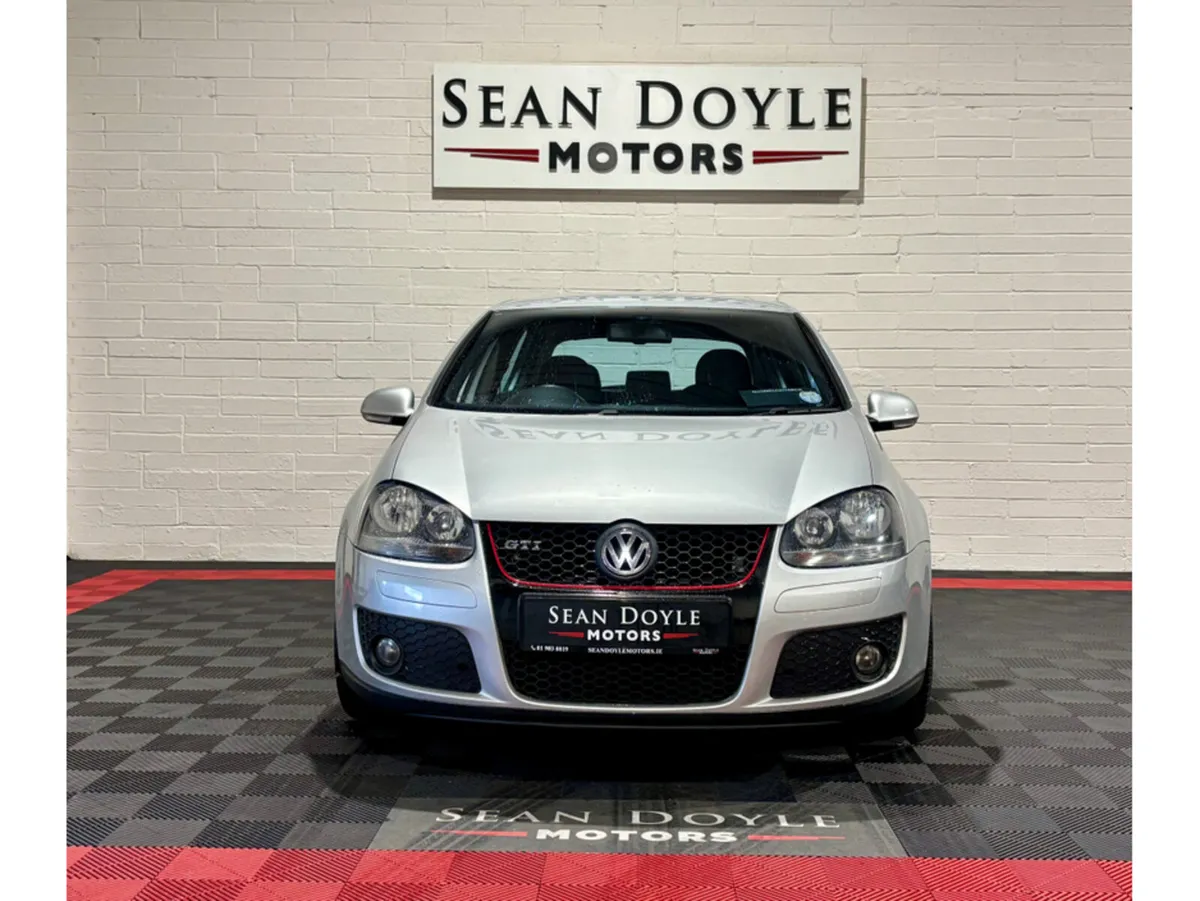Volkswagen Golf GTI TURBO 200PS 5DR AUTO - Image 3