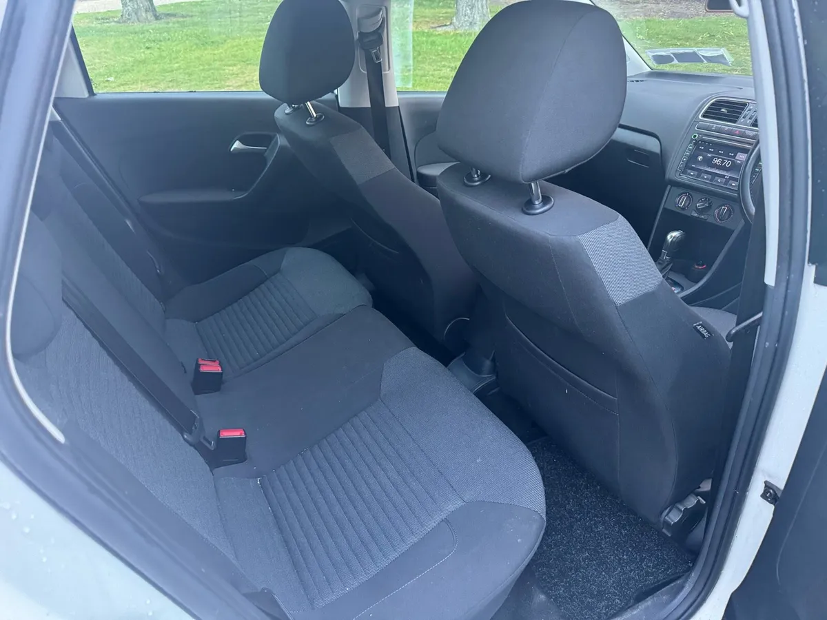 Volkswagen polo 1.0L - Image 4