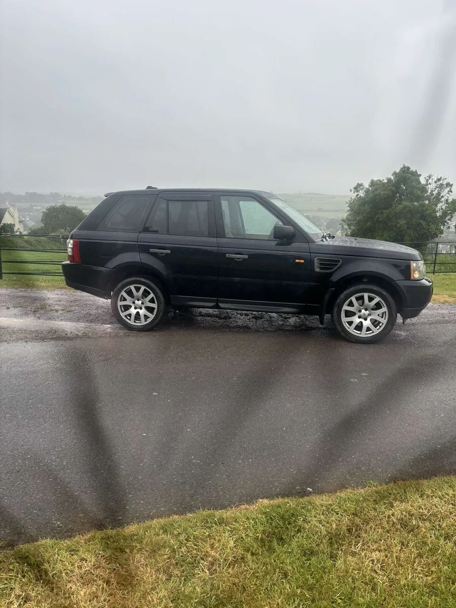 Range Rover sport - Image 1