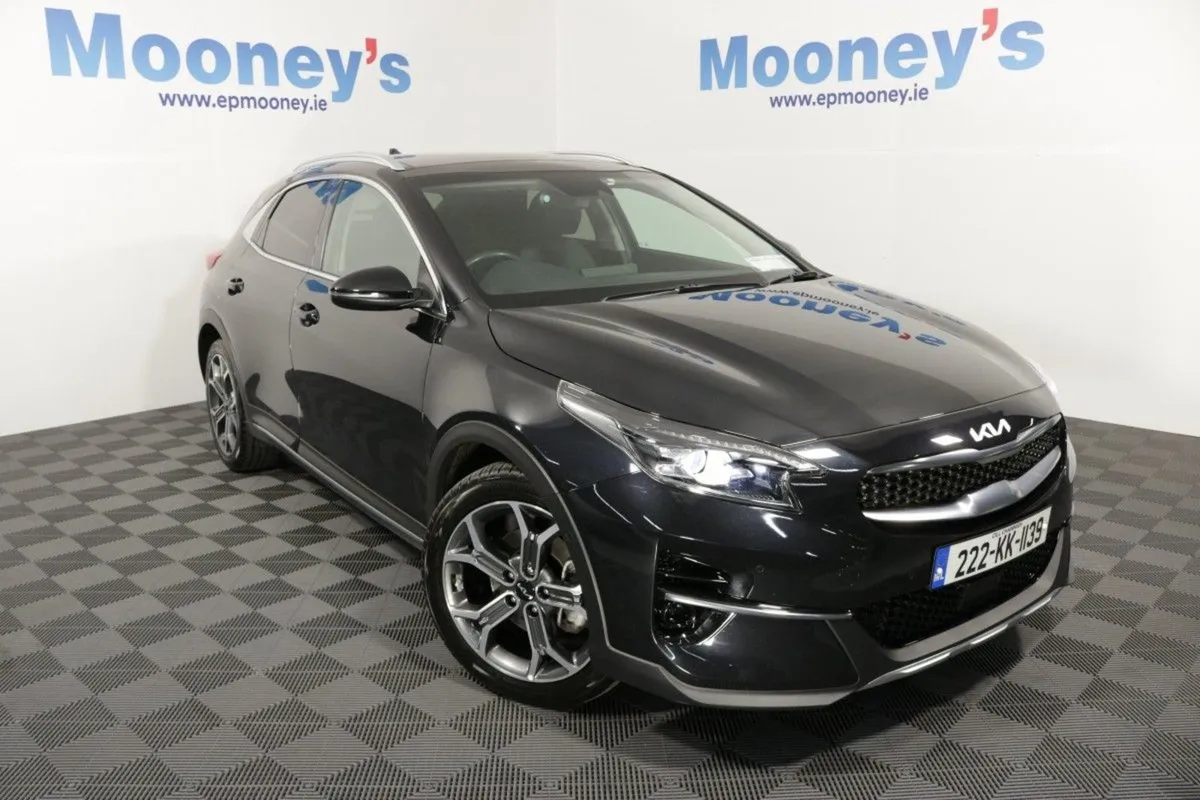 Kia Xceed K2 Very High Spec 1.5l Petrol Hatchback - Image 1
