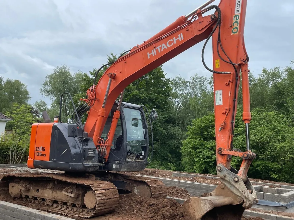 Hitachi 135-5 - Image 2