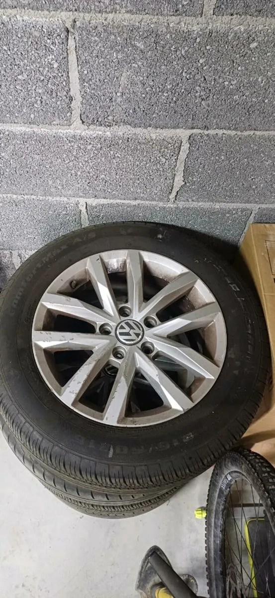 Volkswagen 16" Alloys & Tyres set - Image 2