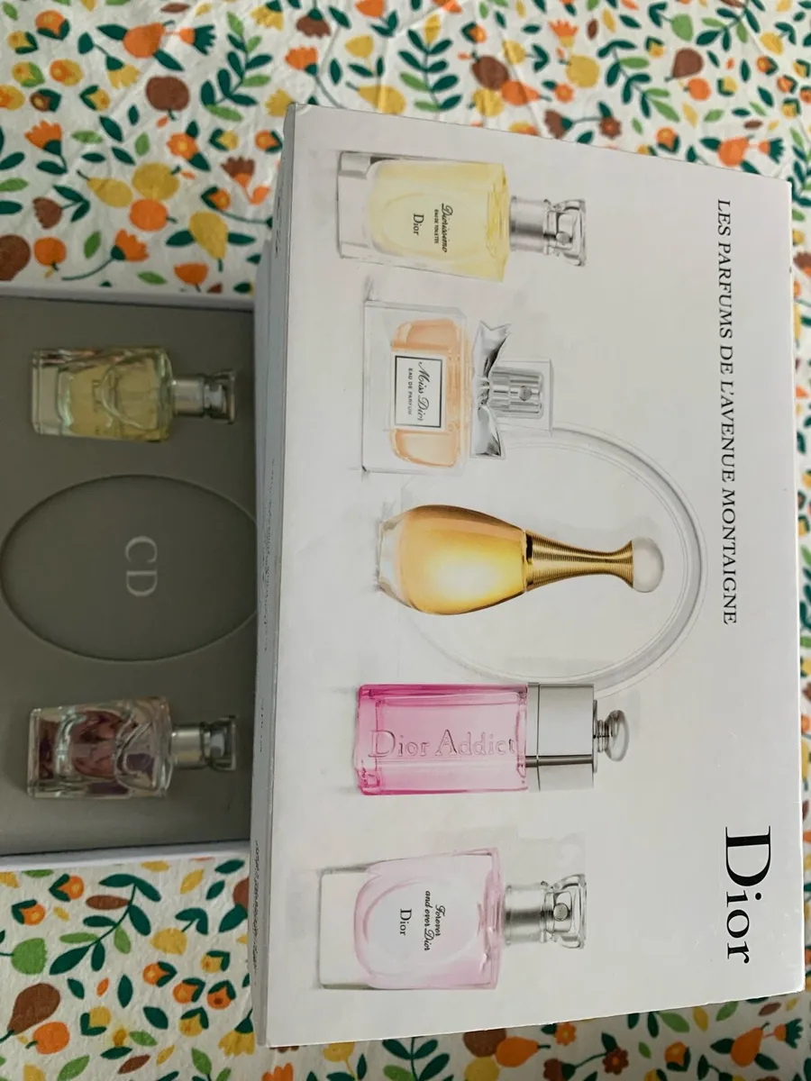 Dior Perfume Set - Image 3
