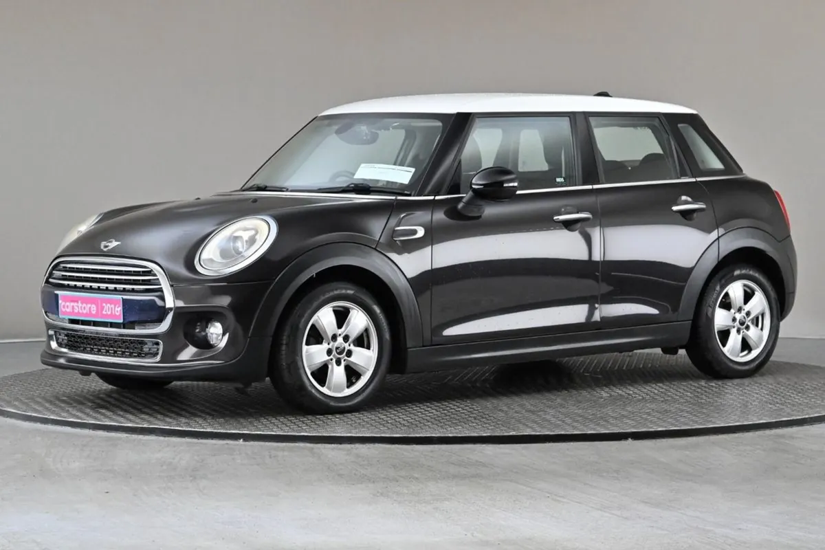 MINI Cooper 1.5 Auto  reverse Cam rear Park Senso - Image 4