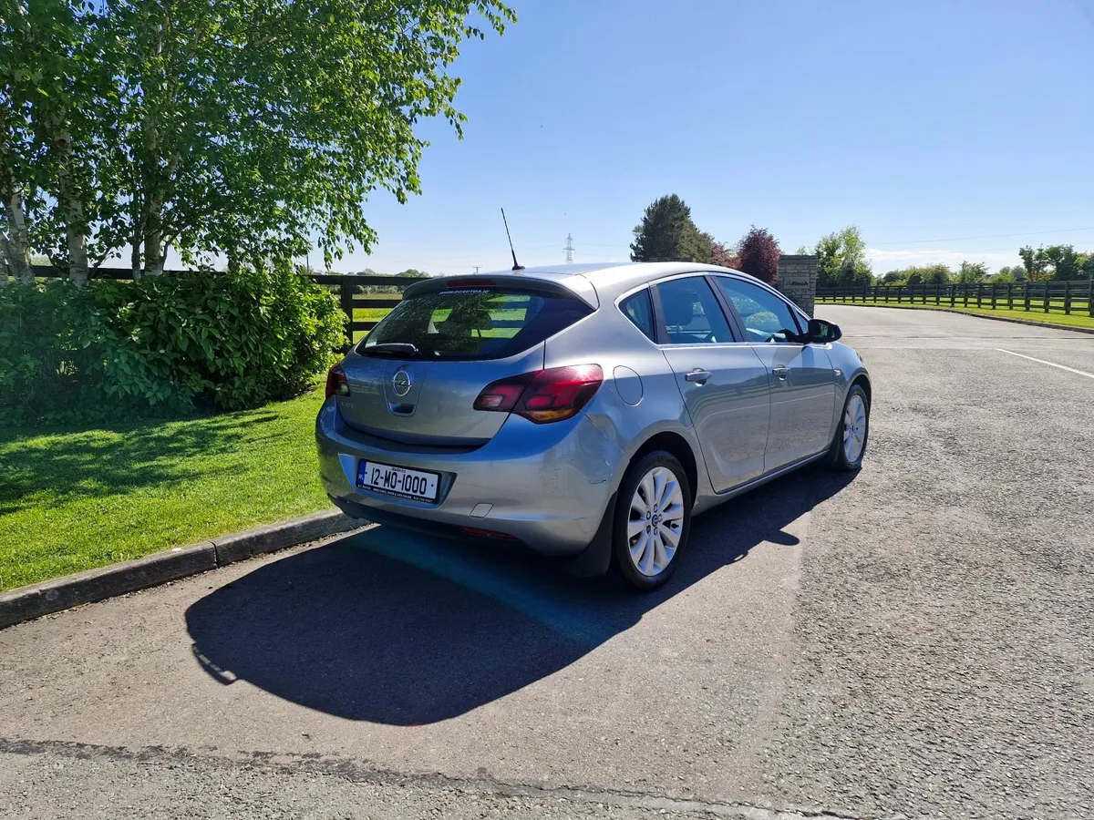 Opel Astra Diesel (JUST PASSED NCT TEST)!!! - Image 3