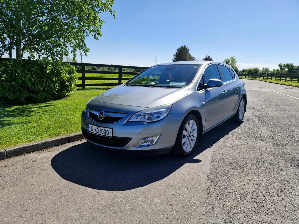 Opel Astra Diesel (JUST PASSED NCT TEST)!!! - Image 2